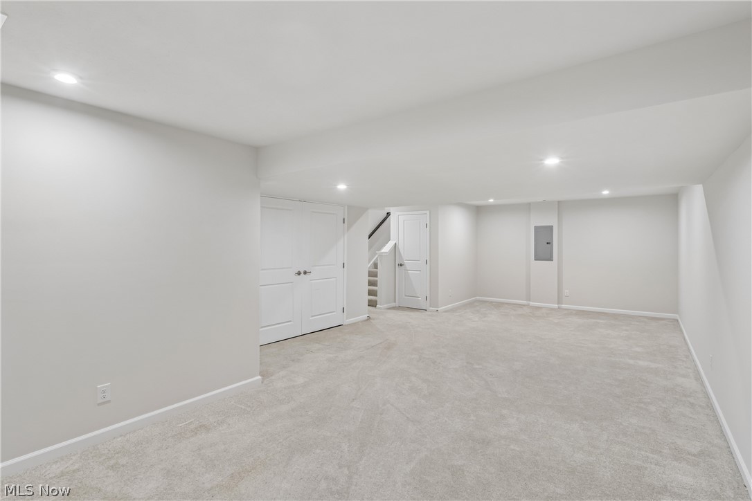 1594 Slick Rock Drive Painesville OH 44077