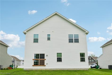 1594 Slick Rock Drive Painesville OH 44077