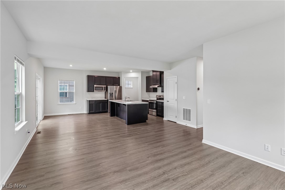 1594 Slick Rock Drive Painesville OH 44077