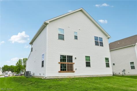 1594 Slick Rock Drive Painesville OH 44077