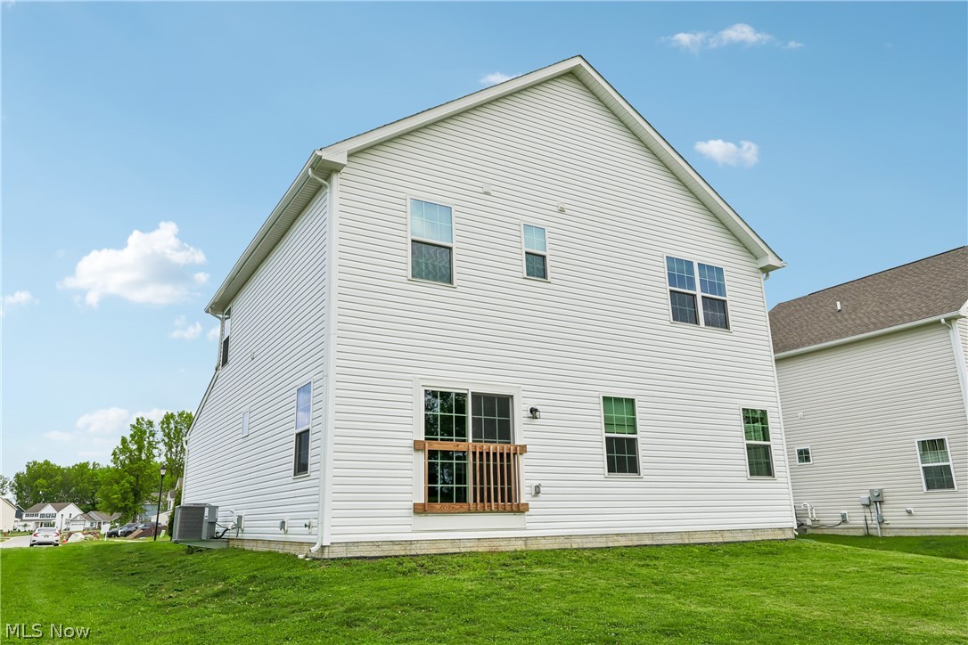 1594 Slick Rock Drive Painesville OH 44077