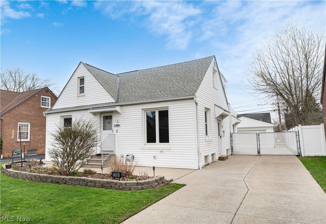 1309 Genesee Avenue Mayfield Heights OH 44124