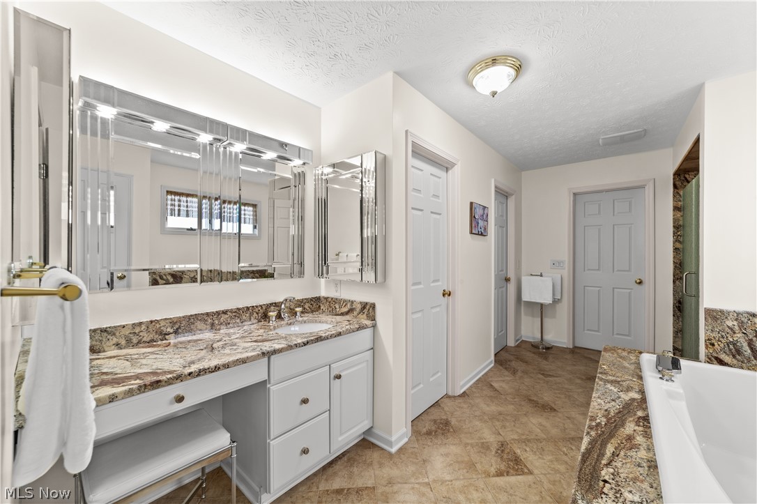 16228 Academy Drive Strongsville OH 44149