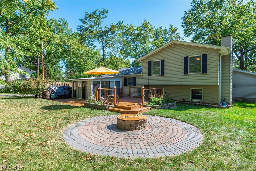 75 Houghton Road Northfield Village OH 44067