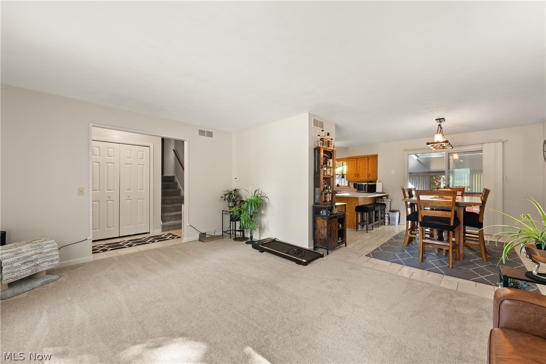 75 Houghton Road Northfield Village OH 44067