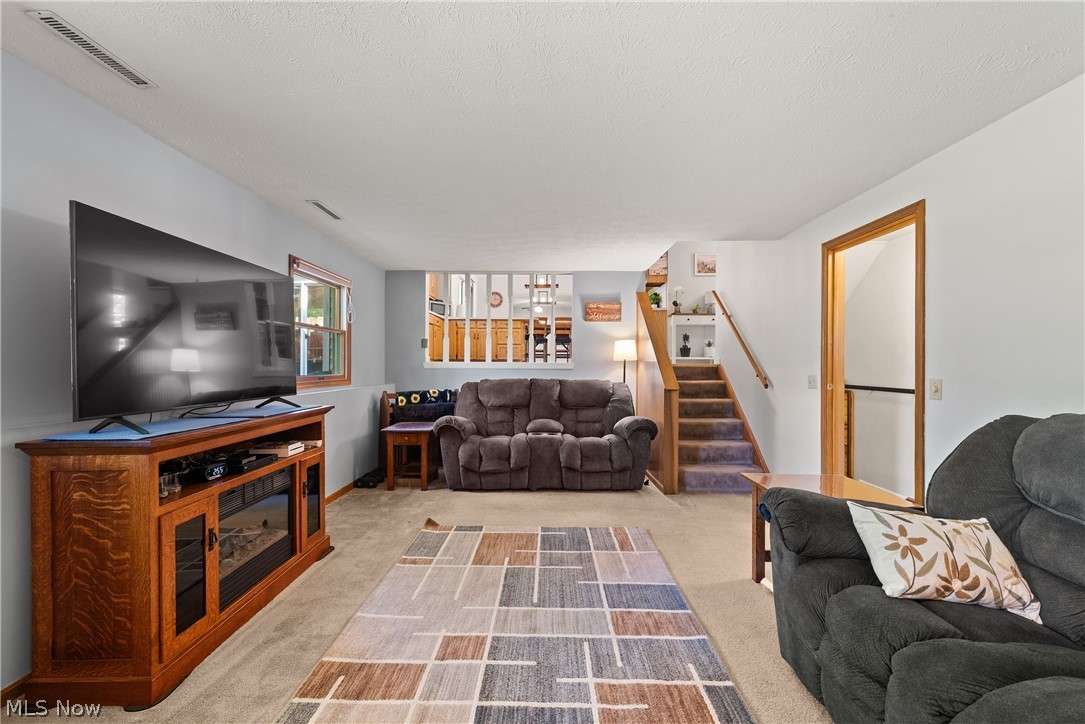 75 Houghton Road Northfield Village OH 44067