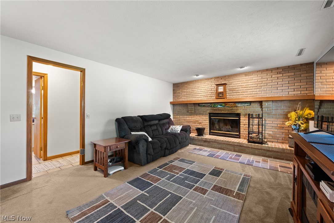 75 Houghton Road Northfield Village OH 44067