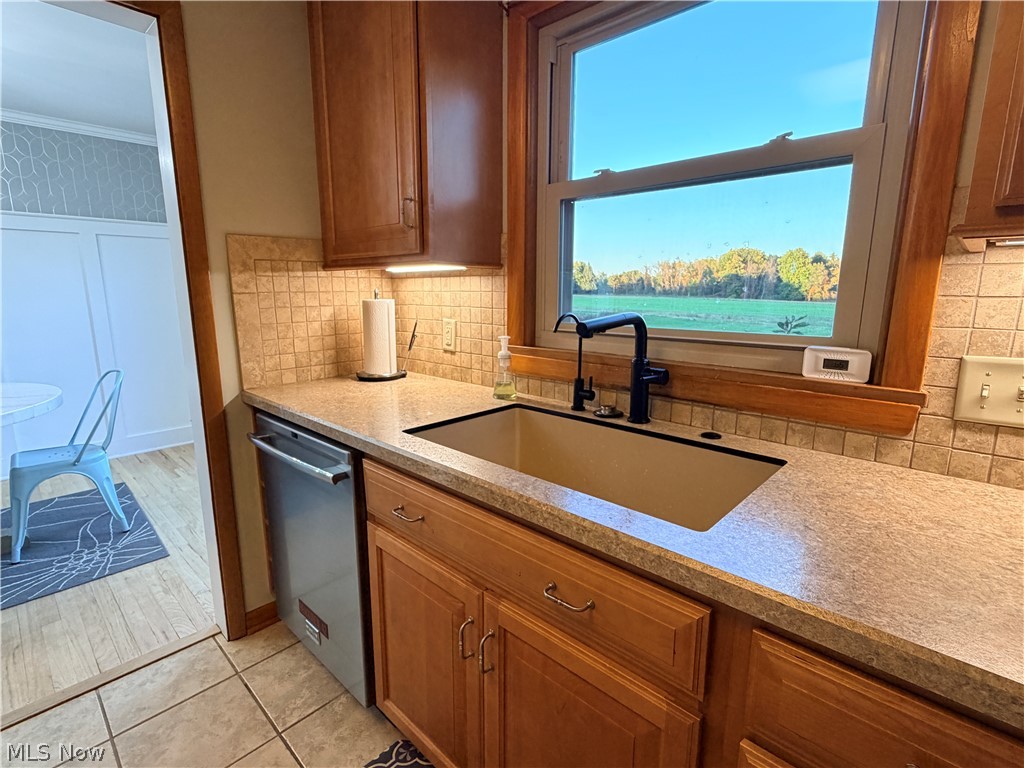 10161 New Buffalo Road Canfield OH 44406