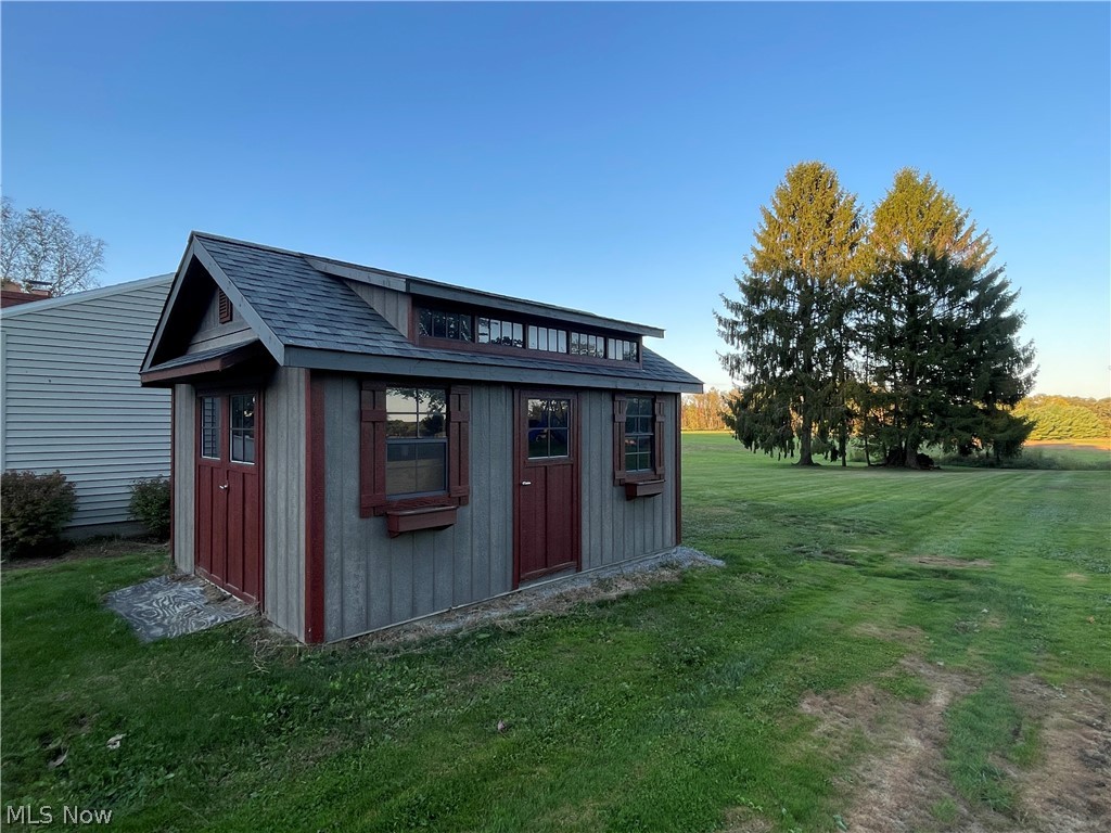 10161 New Buffalo Road Canfield OH 44406