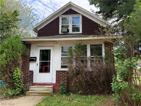 736 Woodland Avenue Alliance OH 44601