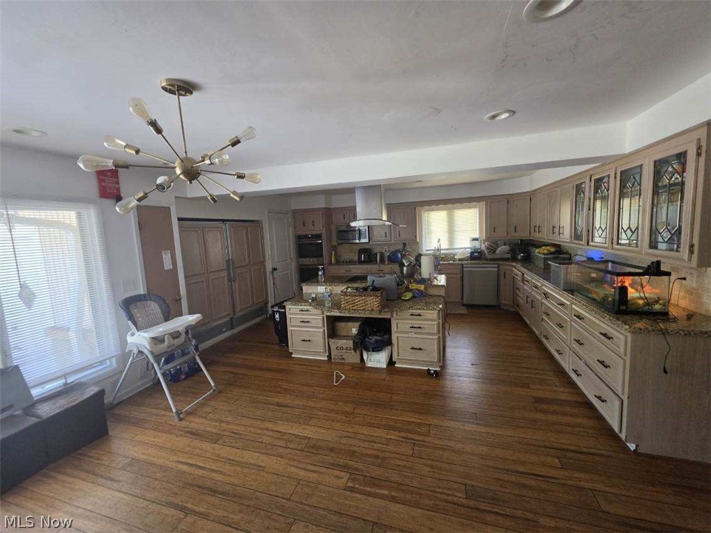 24750 S Woodland Road Beachwood OH 44122