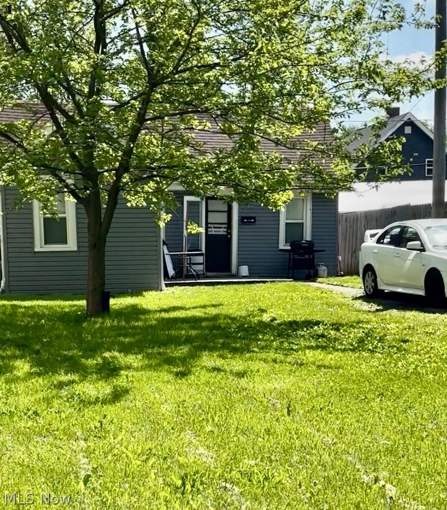 3035 W 115th Street Cleveland OH 44111
