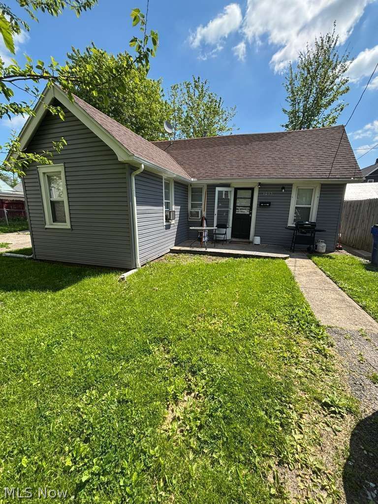 3035 W 115th Street Cleveland OH 44111