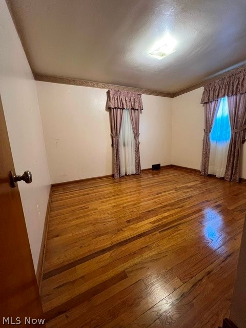 27 Woodland Drive New Middletown OH 44442