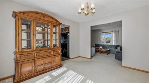 1560 Raywood Road Alliance OH 44601