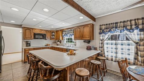 1560 Raywood Road Alliance OH 44601