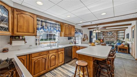 1560 Raywood Road Alliance OH 44601