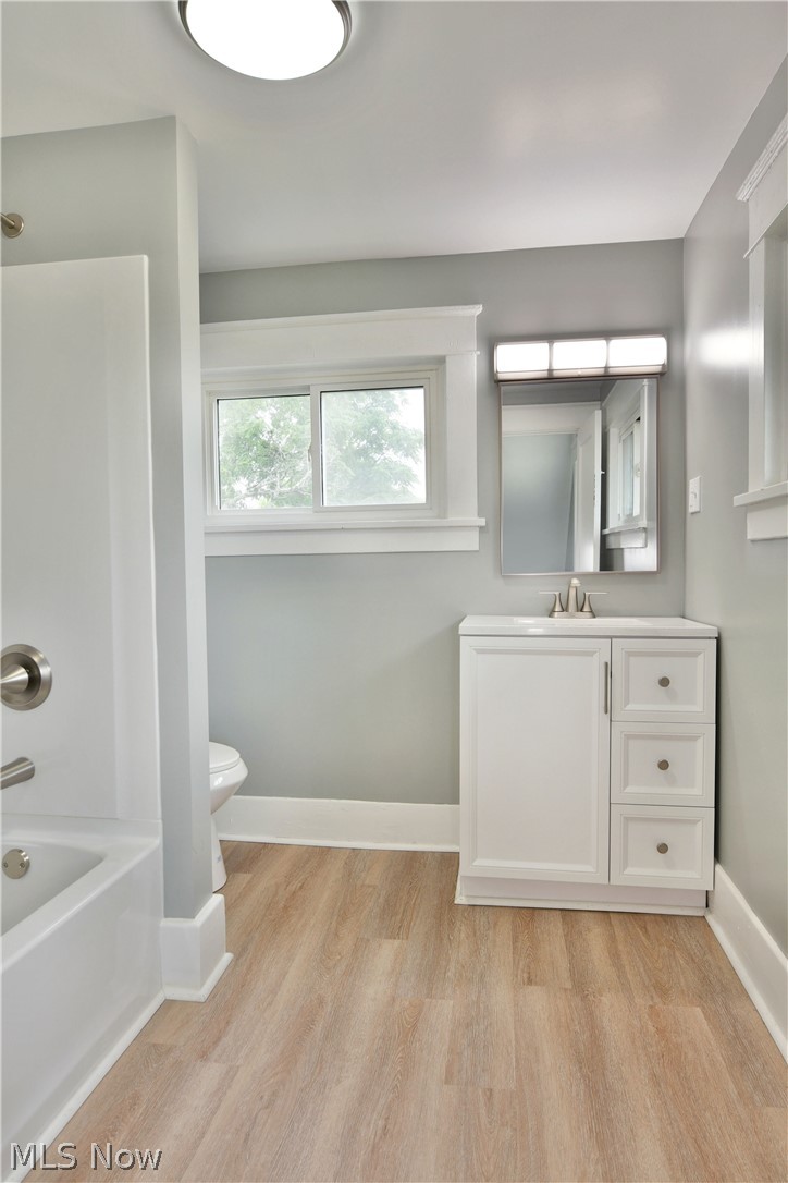 343 E Liberty Street Girard OH 44420