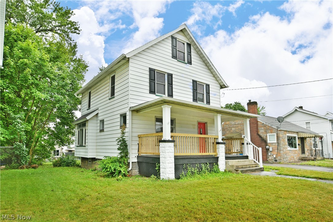 343 E Liberty Street Girard OH 44420