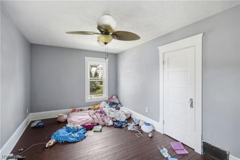 1111 East Avenue Akron OH 44307