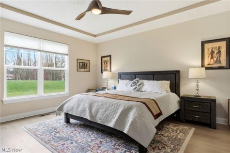 31523 Pier East Avon Lake OH 44012