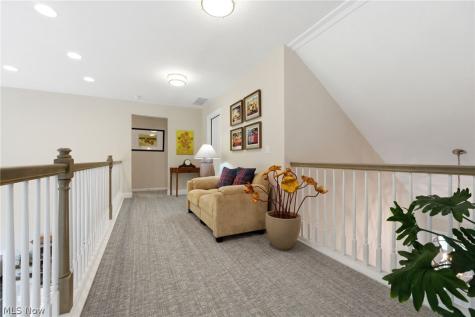 31523 Pier East Avon Lake OH 44012