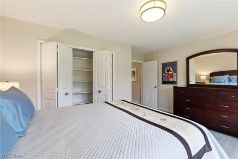 31523 Pier East Avon Lake OH 44012