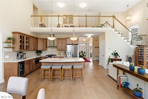 31523 Pier East Avon Lake OH 44012