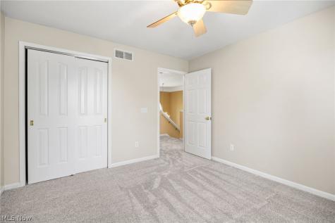 853 Edgar Lane Brunswick OH 44212