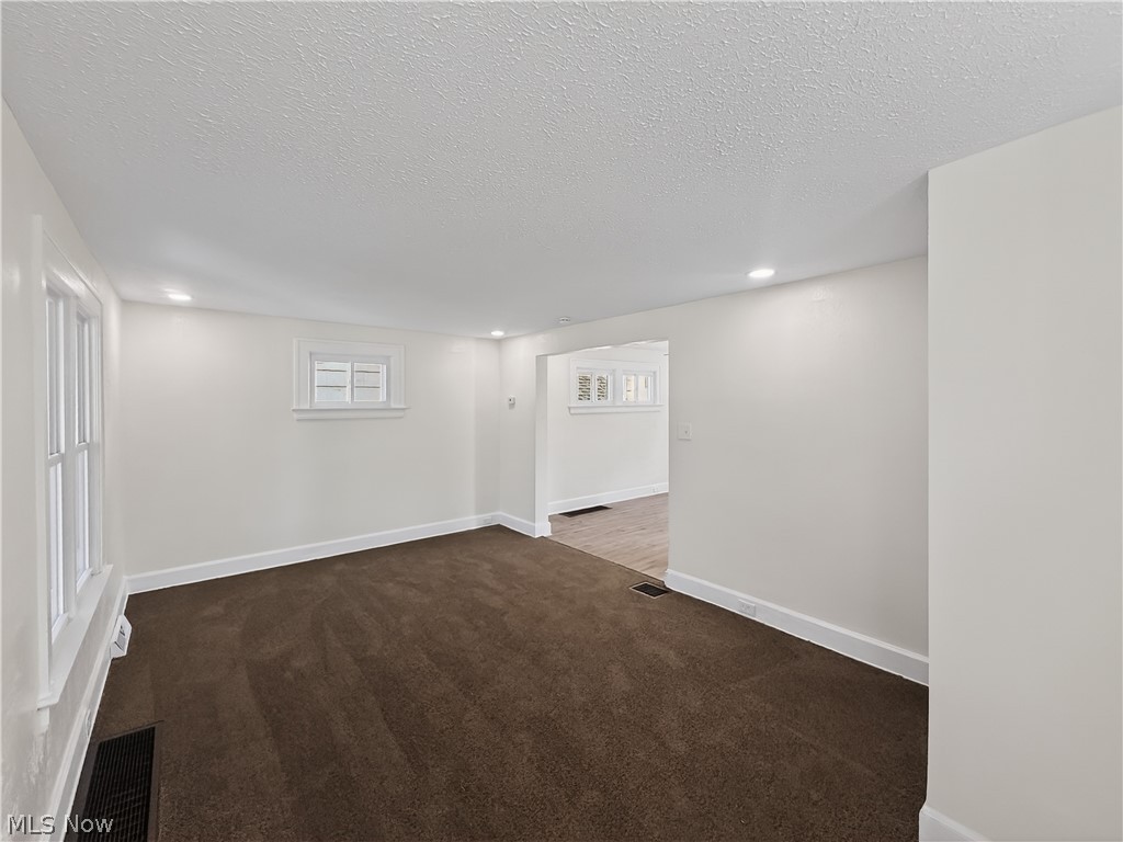 3235 W 94th Street Cleveland OH 44102