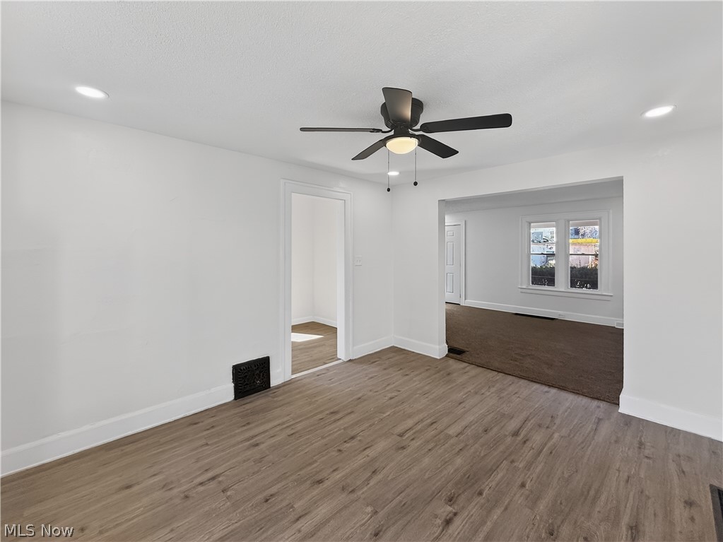 3235 W 94th Street Cleveland OH 44102