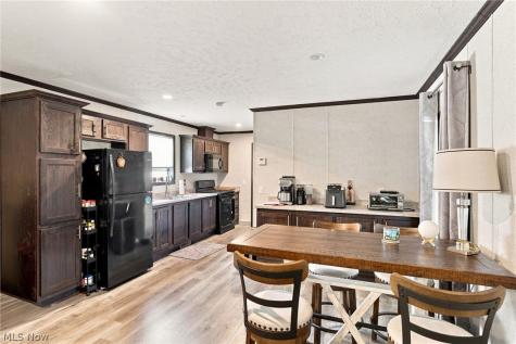 36 Wilpark Akron OH 44312