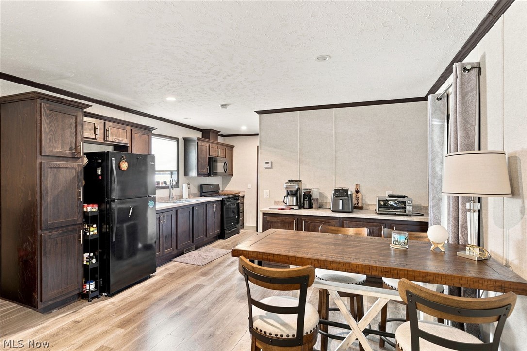 36 Wilpark Akron OH 44312