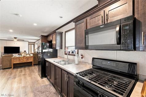 36 Wilpark Akron OH 44312