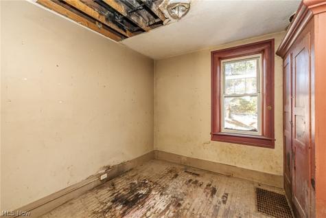 514 Reno Drive Louisville OH 44641