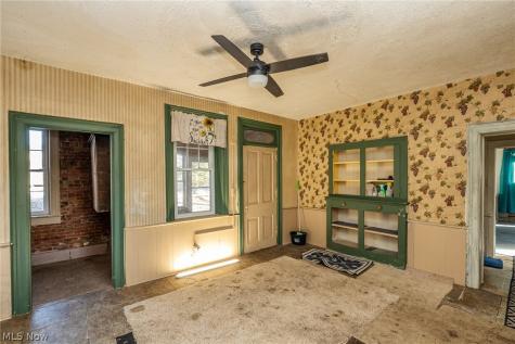 514 Reno Drive Louisville OH 44641