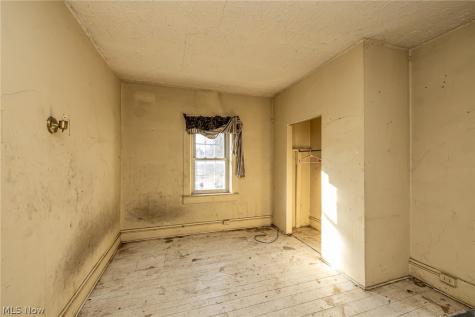 514 Reno Drive Louisville OH 44641