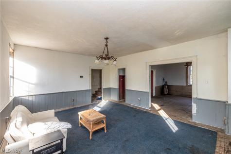 514 Reno Drive Louisville OH 44641