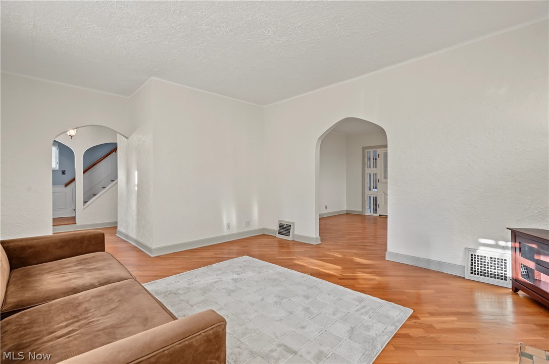 832 Homewood Avenue Salem OH 44460