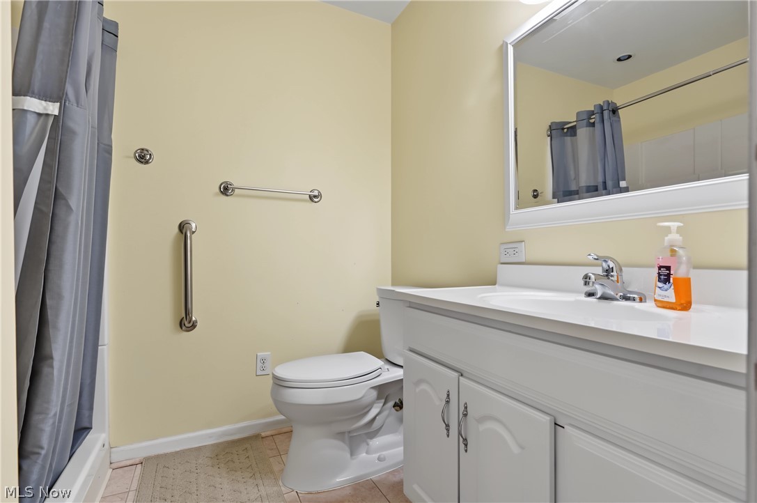 832 Homewood Avenue Salem OH 44460