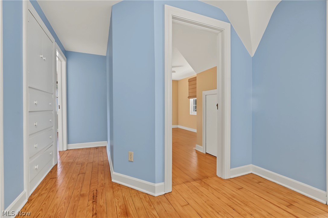 832 Homewood Avenue Salem OH 44460