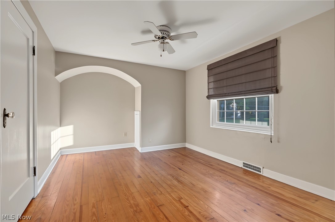 832 Homewood Avenue Salem OH 44460