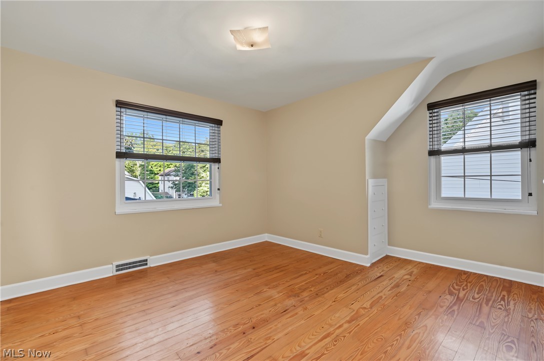 832 Homewood Avenue Salem OH 44460
