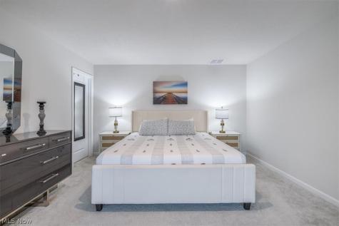 4784 Olivia Way Lorain OH 44053