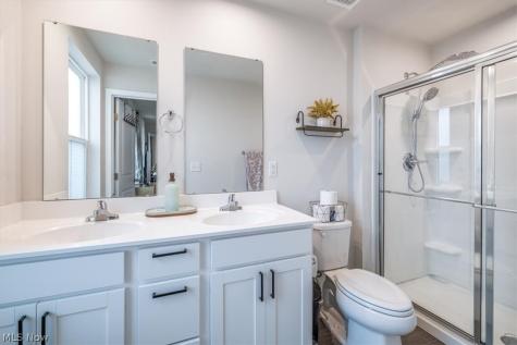 4784 Olivia Way Lorain OH 44053