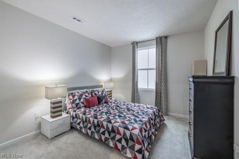 4784 Olivia Way Lorain OH 44053