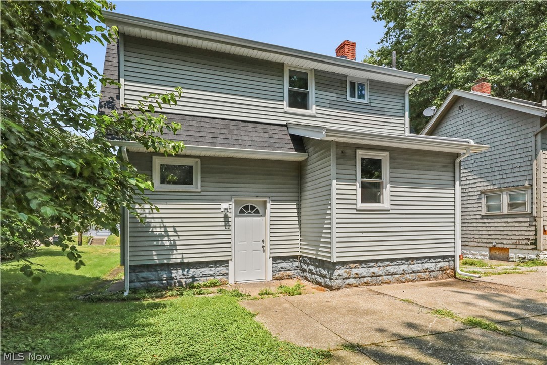 874 Wilmot Street Akron OH 44306