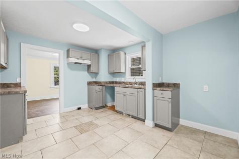 874 Wilmot Street Akron OH 44306