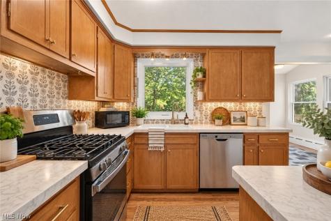 14269 Niagara Drive Strongsville OH 44136
