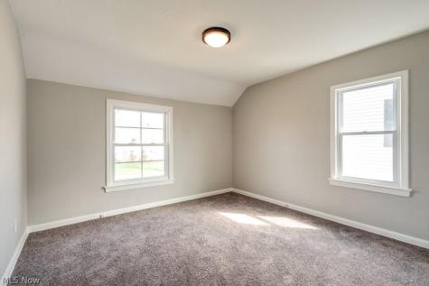 16812 Talford Avenue Cleveland OH 44128